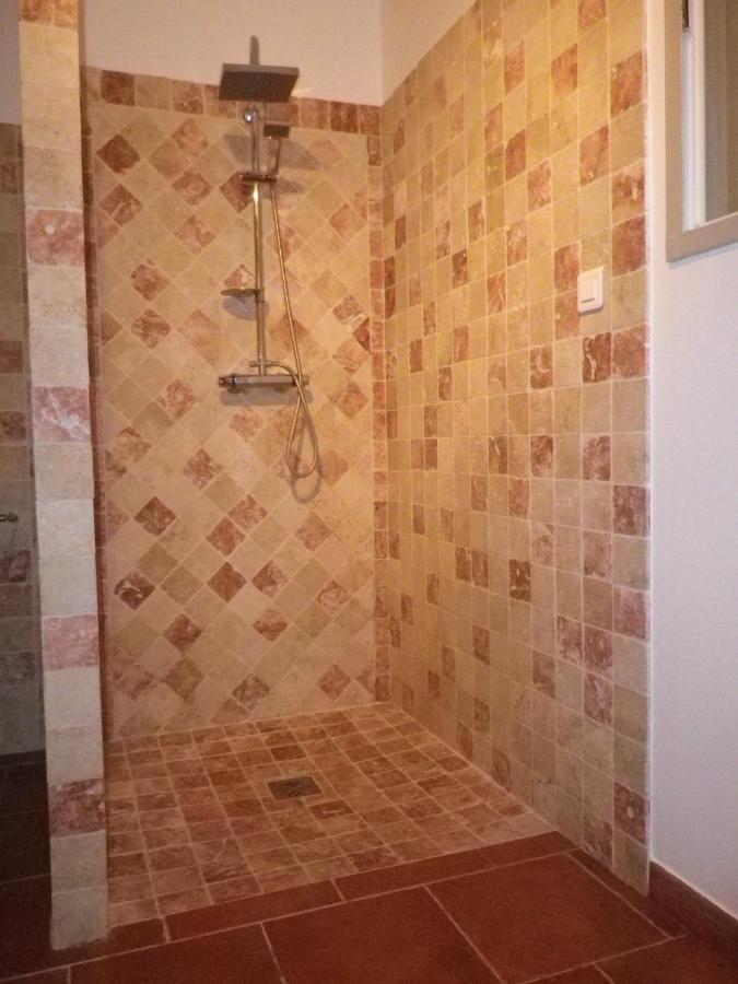 La Mordoree La Motte-d'Aigues Ngoại thất bức ảnh